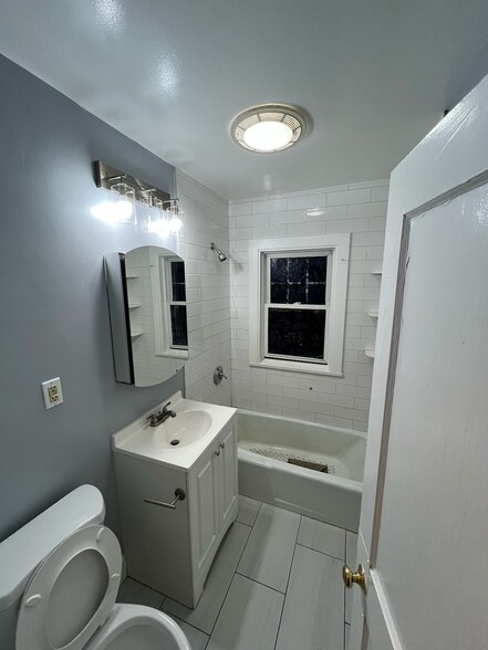 Primary Photo - 142 Arlington St