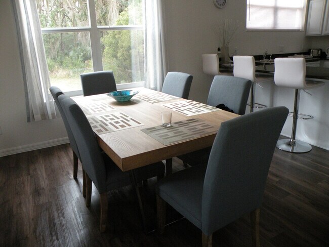 Building Photo - 10220 W Waterlander Lp