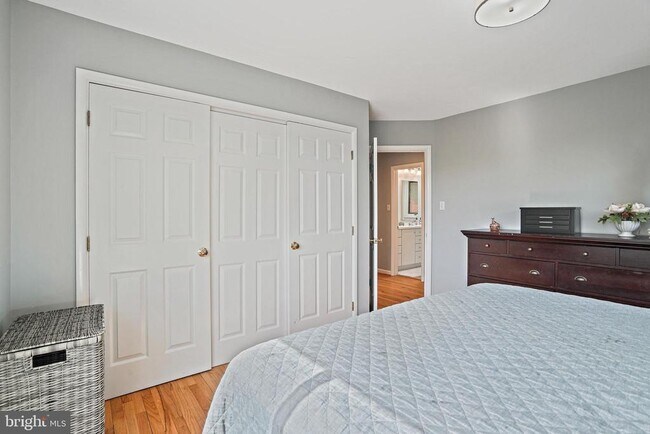 Building Photo - 6301 Crathie Ln