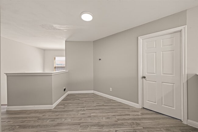 Building Photo - 12819 Wisteria Park Dr