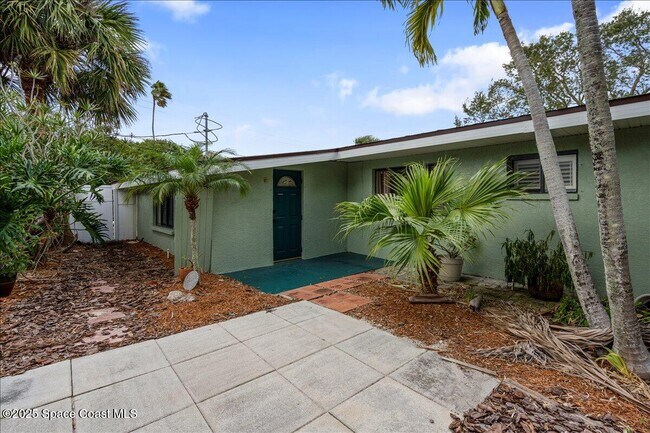 Building Photo - 2175 Barracuda Ave
