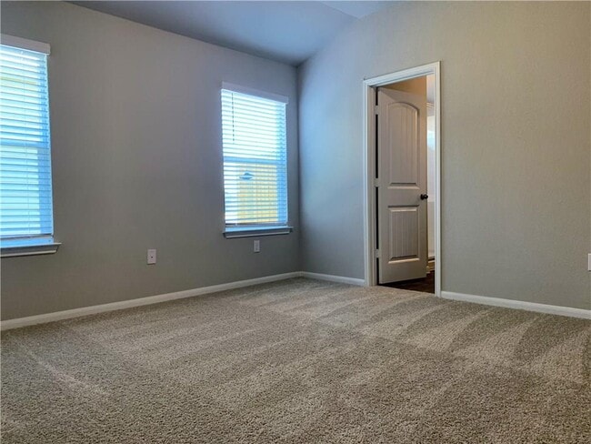 Building Photo - 3323 Brywood Dr