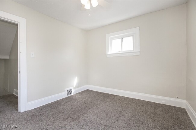 Building Photo - 13621 Cranwood Dr