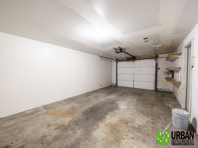 Building Photo - 15313 E Mission Ave