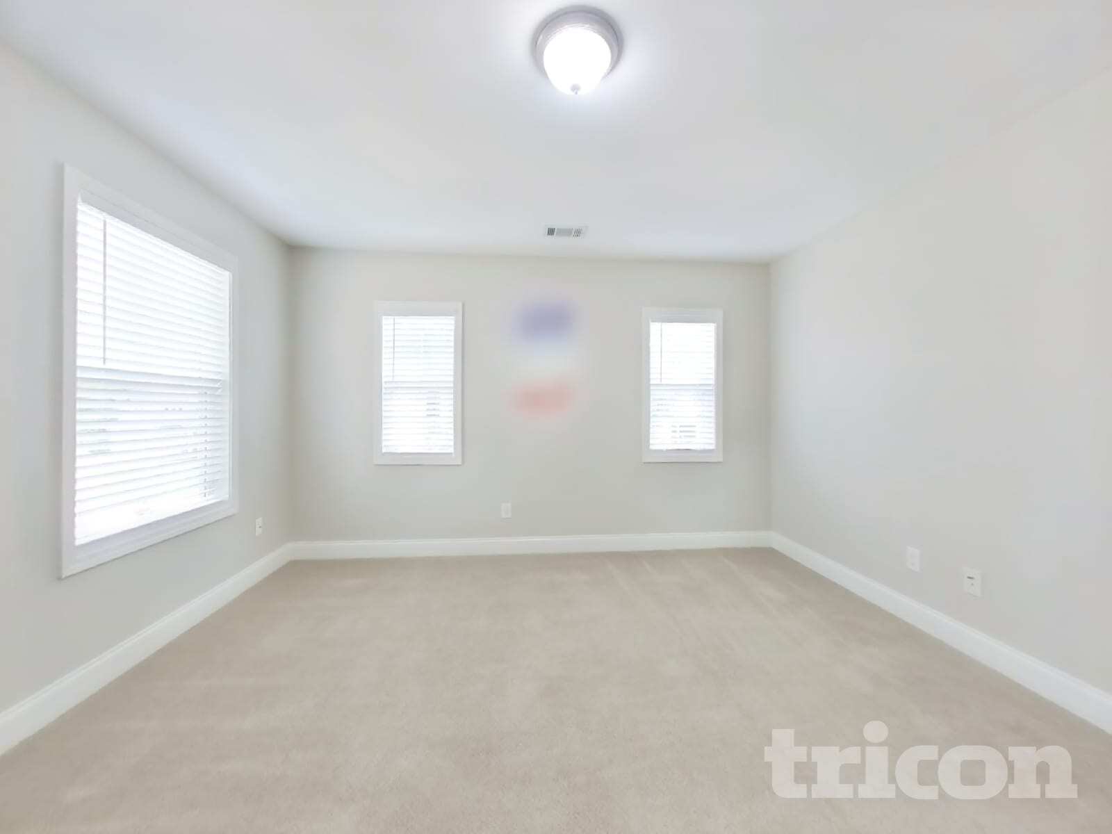 Building Photo - 367 Parkmont Way