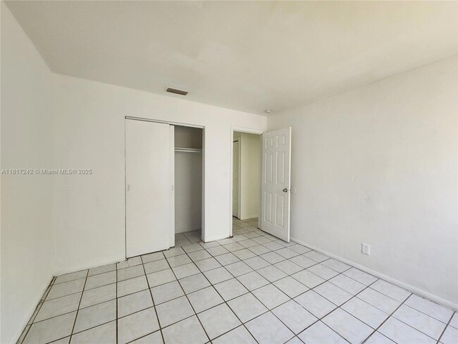 Building Photo - 2254 NW 59th Terrace