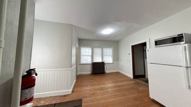 Building Photo - 15 Walton St