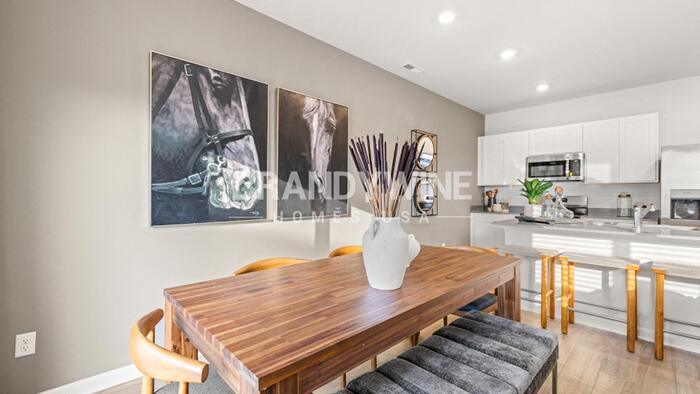 Building Photo - 848 Big Bend Ct