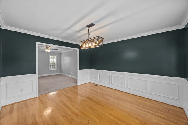 Building Photo - 2907 Judge Manly Dr