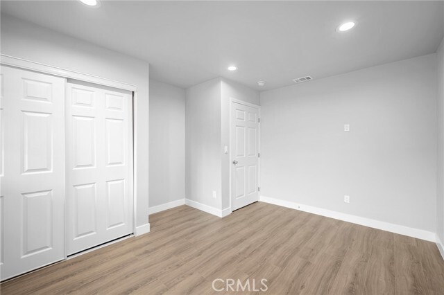 Building Photo - 16132 Chatsworth St