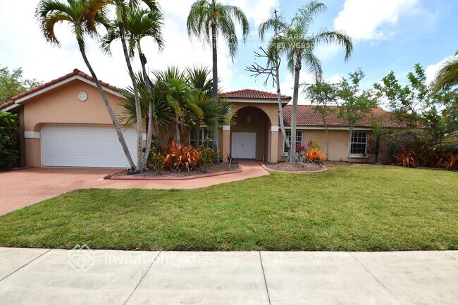 Building Photo - 510 NW 197th Ave