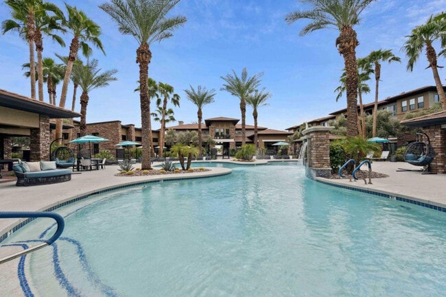 Building Photo - 800 W Willis Rd