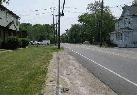 Street Scene - 789-799 Adams Ln