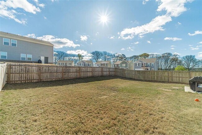 Building Photo - 222 Knightsbridge Ln