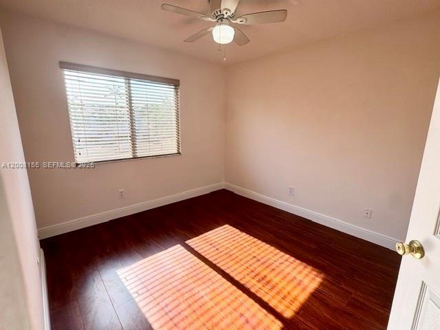 Building Photo - 833 NW 208th Terrace