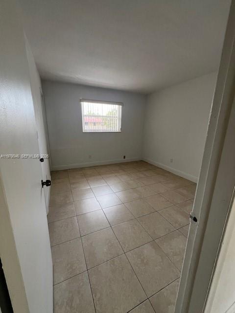 Building Photo - 3901 SW 78th Ct