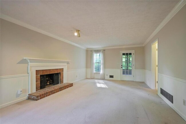 Building Photo - 3658 Chestnut Ridge Ct