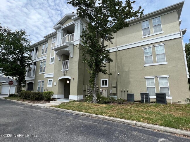Building Photo - 5617 Bowden Rd