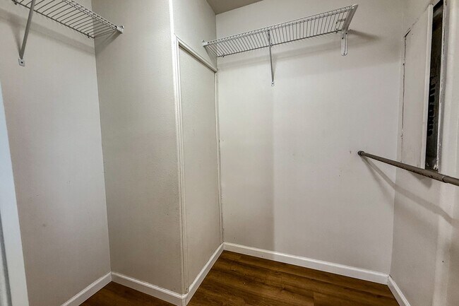 Building Photo - 52 -C Hank Benge Rd