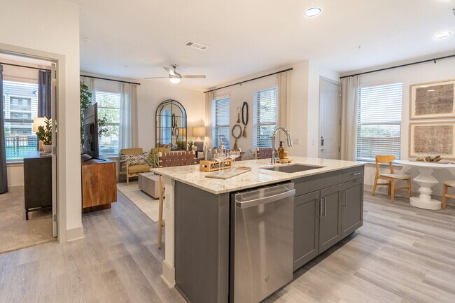 Building Photo - Stylish Living Starts with 8 Weeks Free!