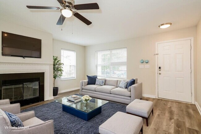 Building Photo - 524 Grassy Bend Dr