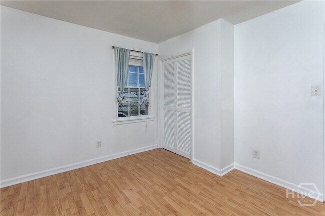 Building Photo - 5 Ossabaw Rd