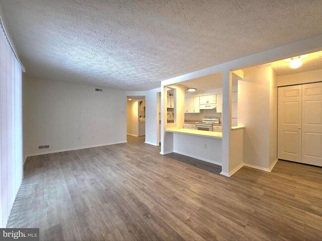 Building Photo - 8380 Brockham Dr