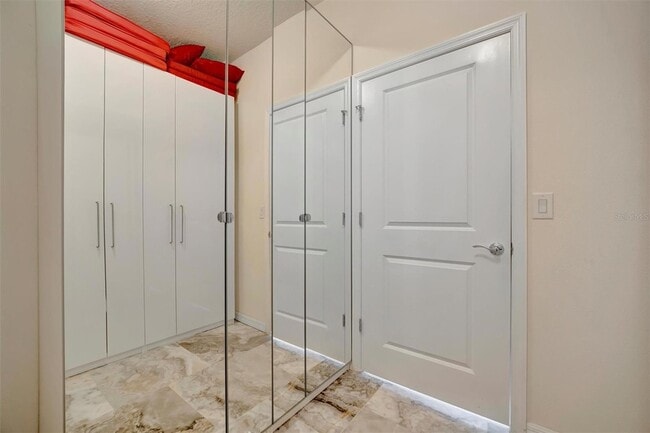 Building Photo - 31878 Tansy Bnd