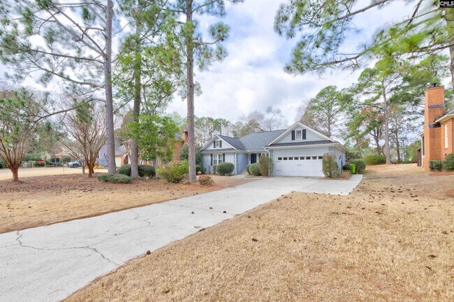 Building Photo - 112 Woodlands W