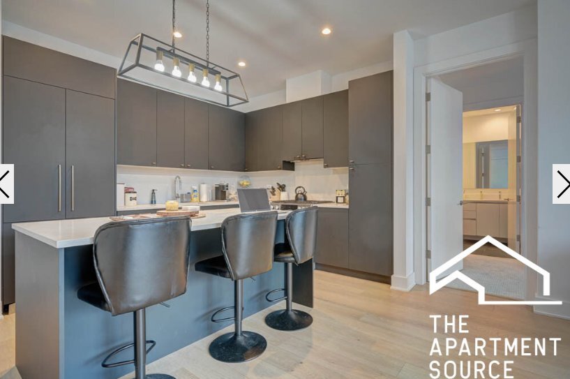 Building Photo - 1701 W Webster Ave