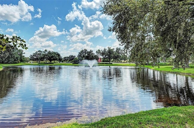 Building Photo - 6577 Waters Edge Way