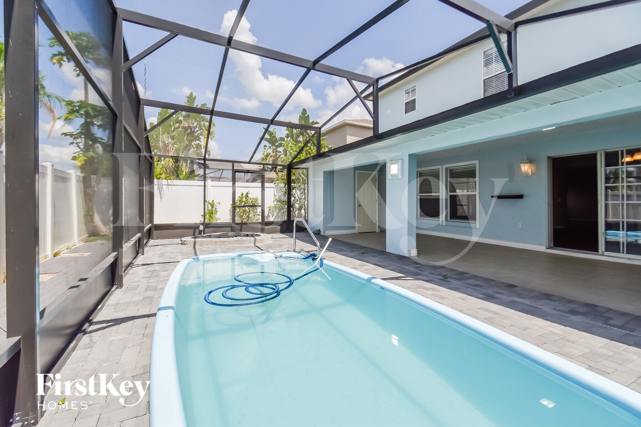 Building Photo - 458 Rona Ln