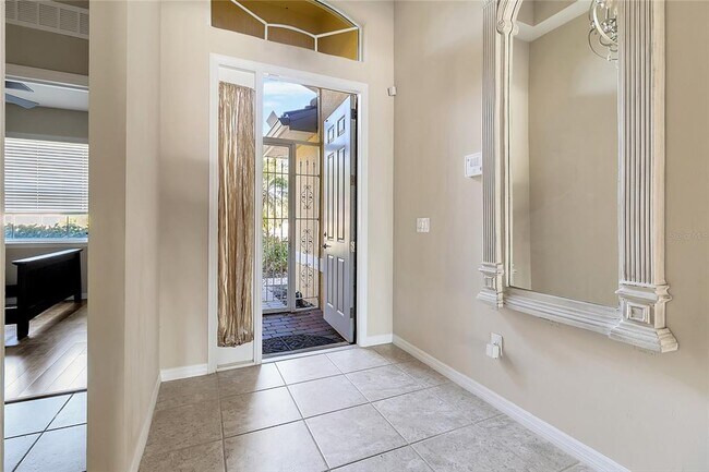 Building Photo - 6289 Falcon Lair Dr