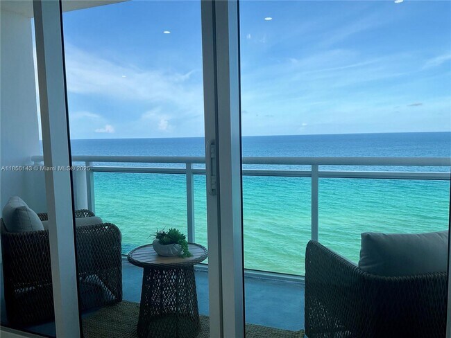Building Photo - 3001 S Ocean Dr