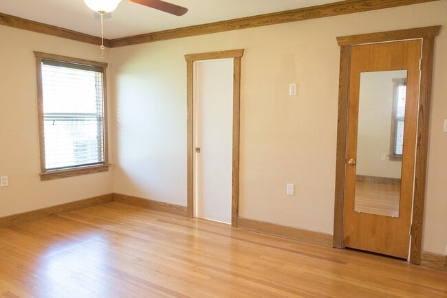 Building Photo - 9010 Linkmeadow Ln