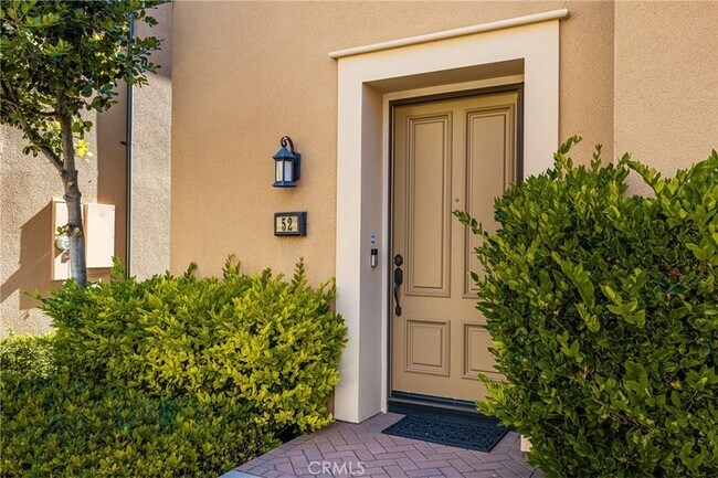 Building Photo - 52 Brindisi