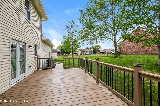 Building Photo - 3123 Bluegrass Dr