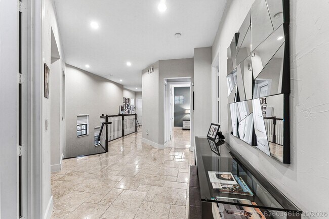 Building Photo - 7616 Old Thyme Ct