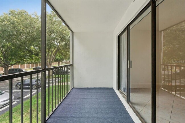 Building Photo - 8215 Sun Spring Cir