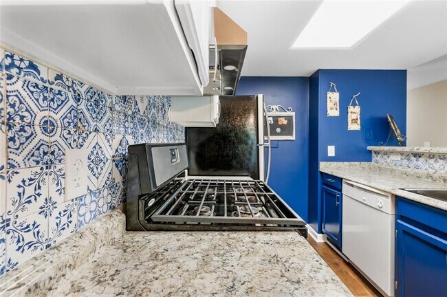 Building Photo - 4016 Whitehall Way