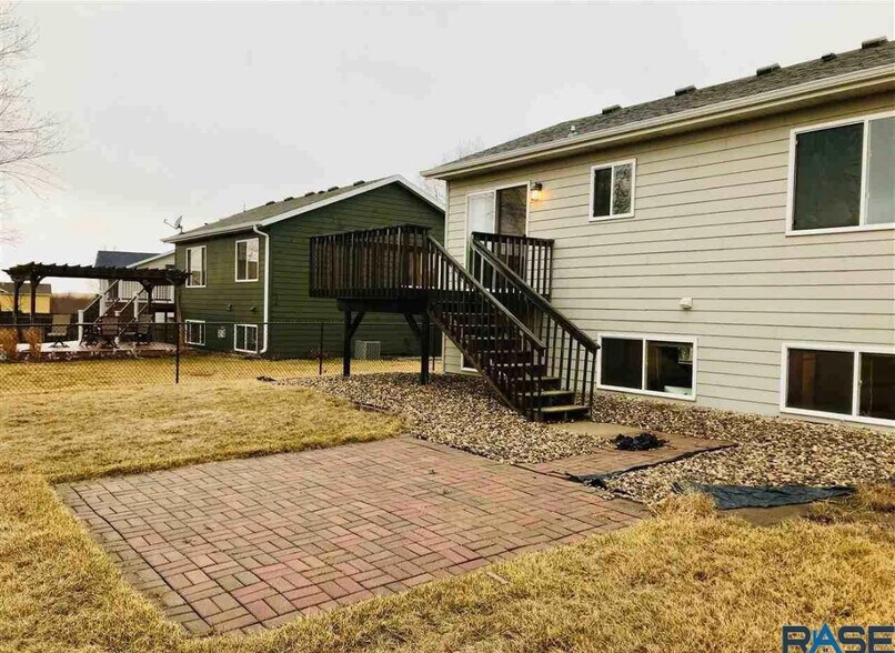 Building Photo - 5805 W. Teem Street