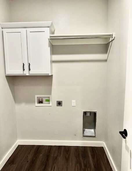 Building Photo - 533 NW 176th St