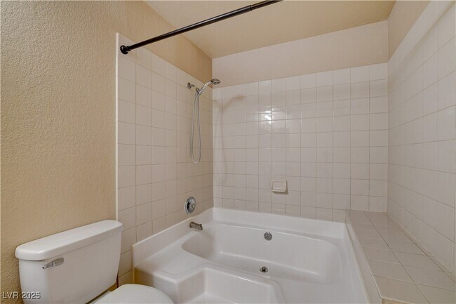 Building Photo - 9325 W Desert Inn Rd