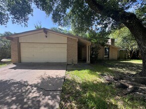 Building Photo - 3807 Cypressdale Dr