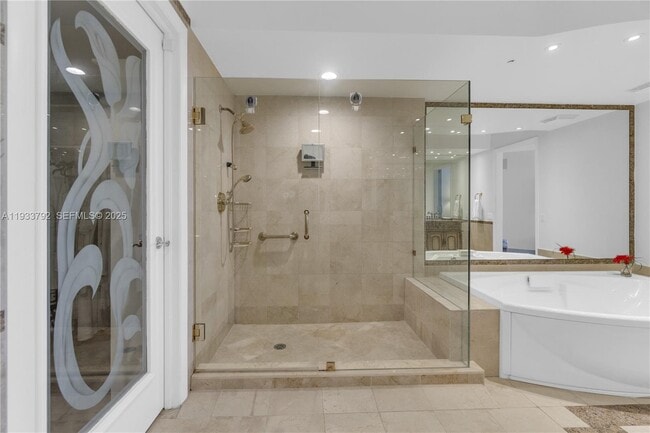 Building Photo - 19111 Collins Ave