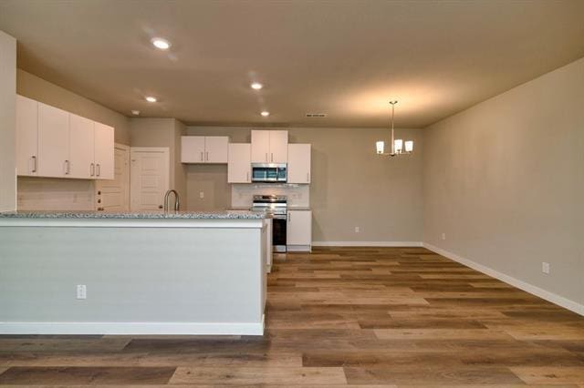 Building Photo - 729 Fallow Dr