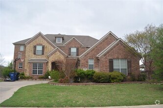 Building Photo - 6165 Larkspur Ln
