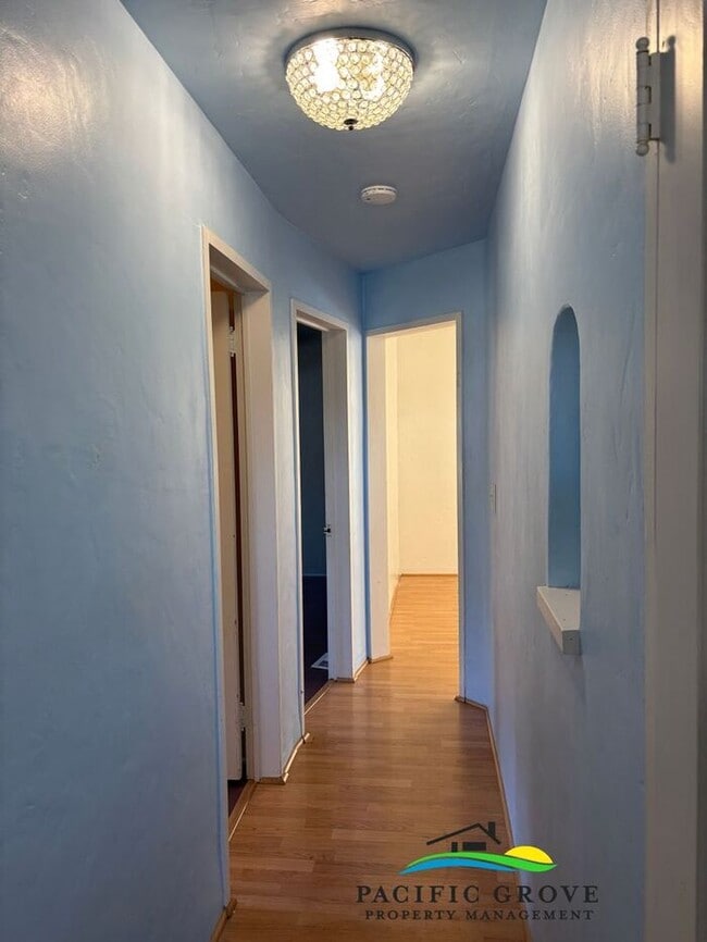 Building Photo - Delightful 3-Bedroom, 2 bath home in Pacific Grove