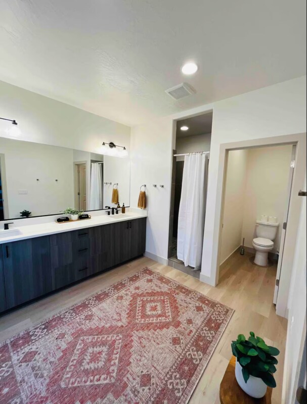 Building Photo - 960 Heritage Dr