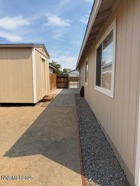 Building Photo - 687 Jennys Ln